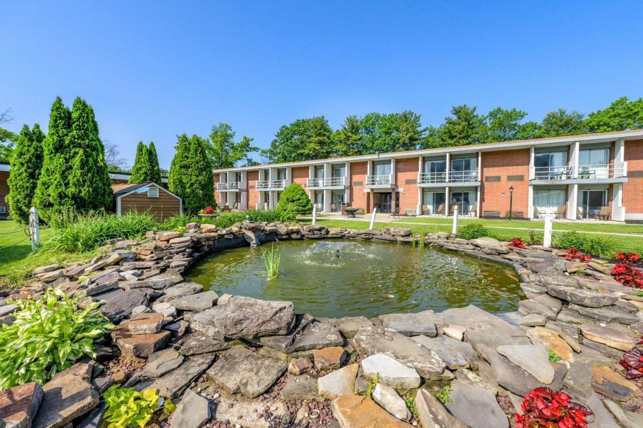 Aire Hotel Lebanon Hershey エクステリア 写真