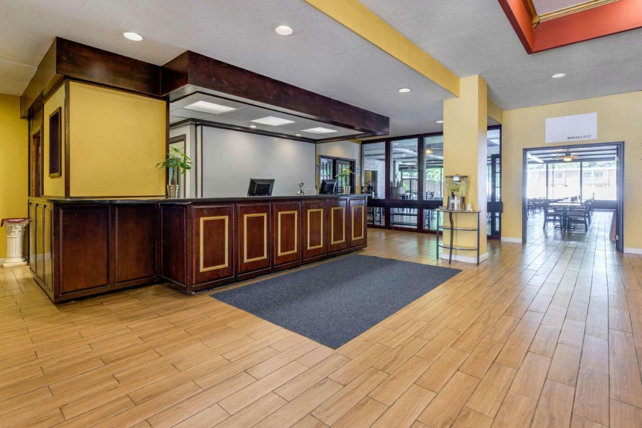 Aire Hotel Lebanon Hershey エクステリア 写真